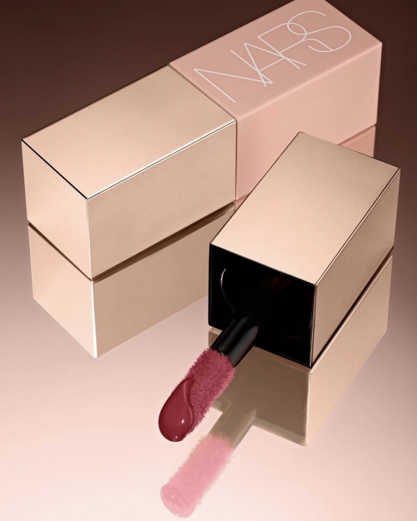 13 Holy Grail Beauty Products the Top Bridal Makeup Artists Swear By