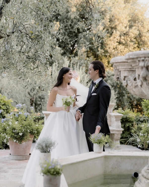 A Classic and Elegant Celebration in Italy