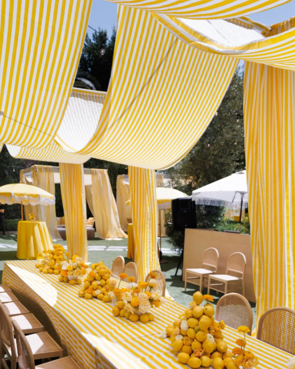 7 Creative Ways to Add Stripes to Your Wedding Decor