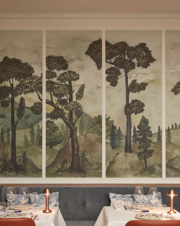 10 Romantic New Hotels in Paris View