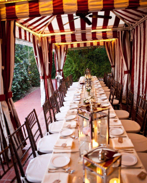 7 Creative Ways to Add Stripes to Your Wedding Decor
