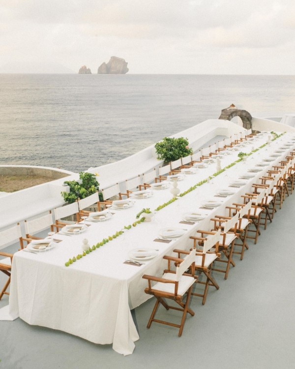 A Minimalist Seaside Wedding on the Breathtaking of Panarea, Sicily