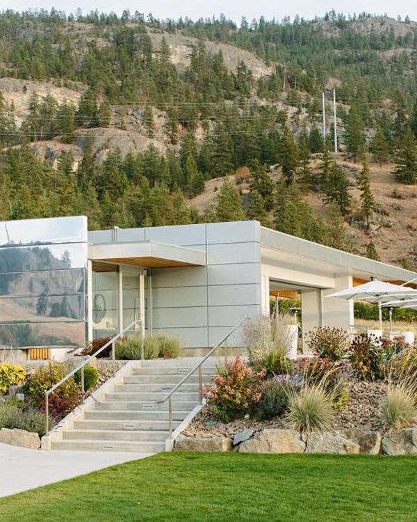 17 Best Wedding Venues in Canada | The Most Beautiful Places to Get Married | TOP Luxury Wedding Locations