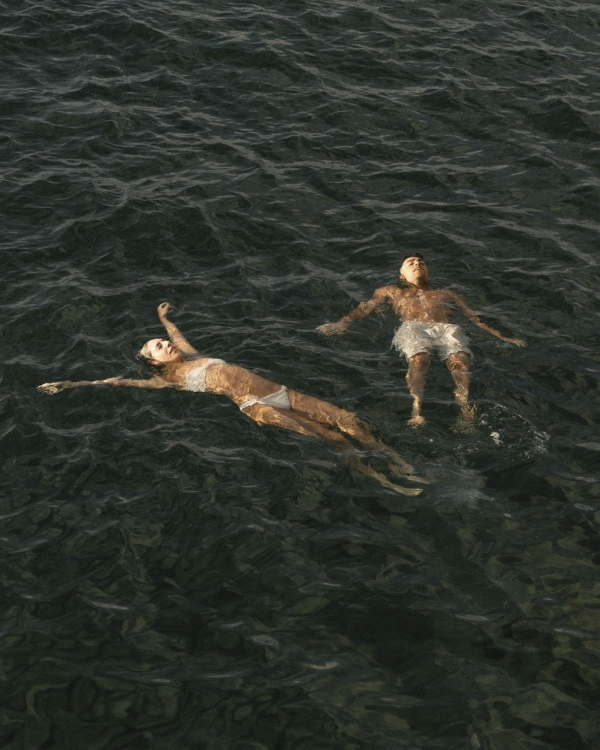 A Minimalist Seaside Wedding on the Breathtaking of Panarea, Sicily