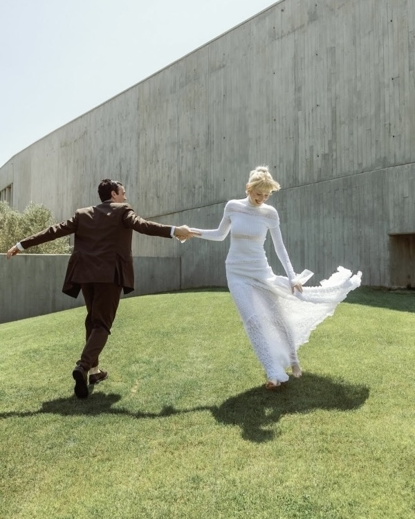 100 Deep & Thought-Provoking Questions to Ask Your Partner