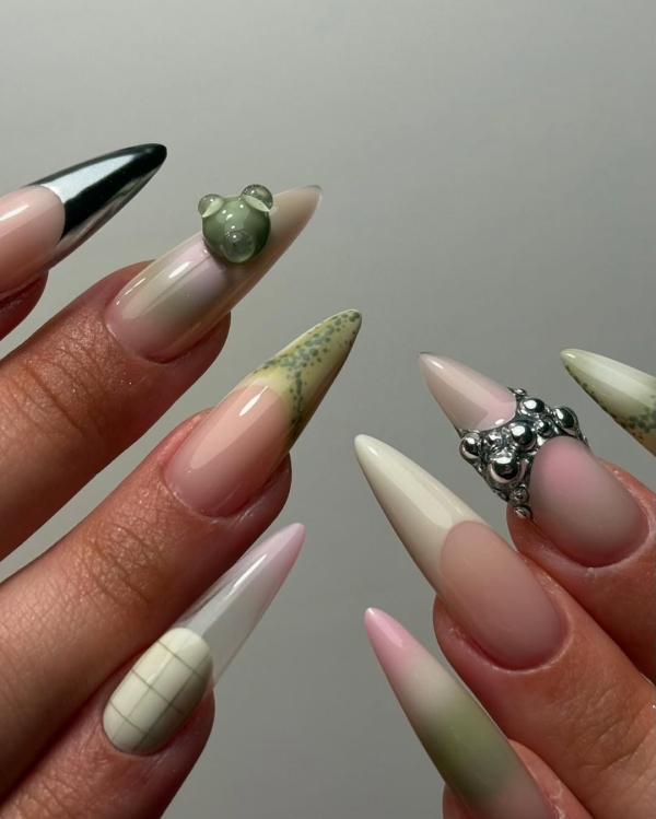 30 Bridal French Manicures to Save to Your Wedding Mood Board