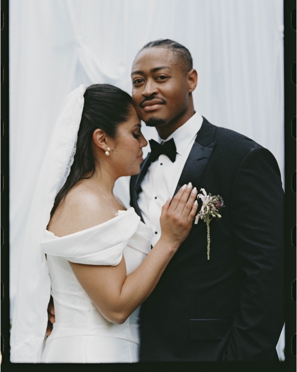 A Romantic Garden Wedding with Whimsical Foraged Blooms & Berries