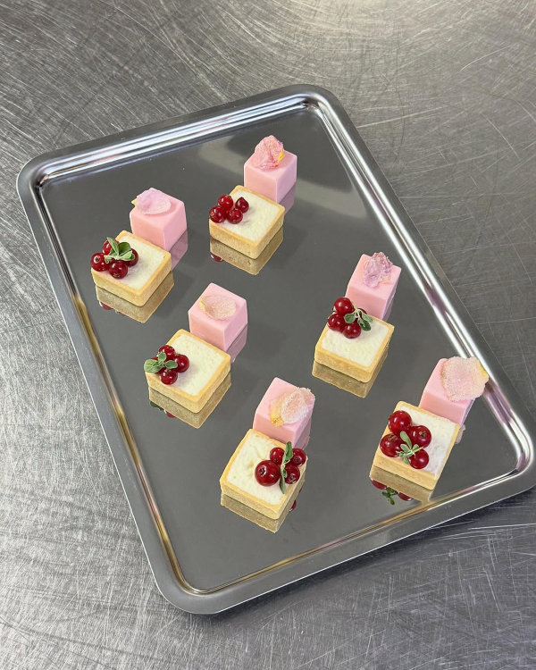 10 Major Wedding Food & Drink Trends for 2026