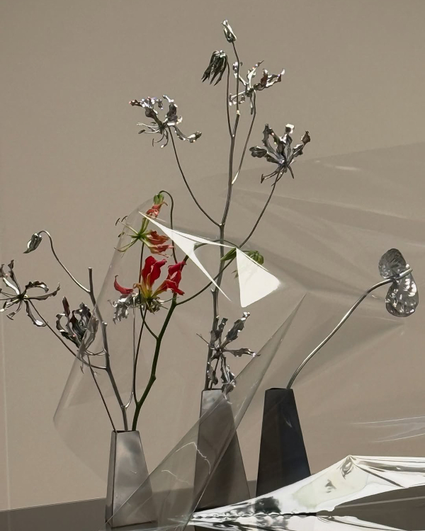 Trend: Fabric-Wrapped Florals