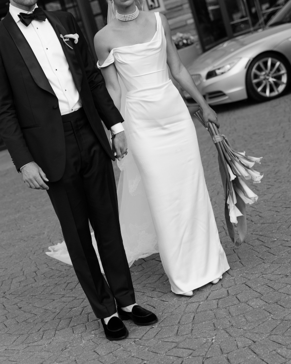 An Chic Buttercream Garden Wedding in Colorado