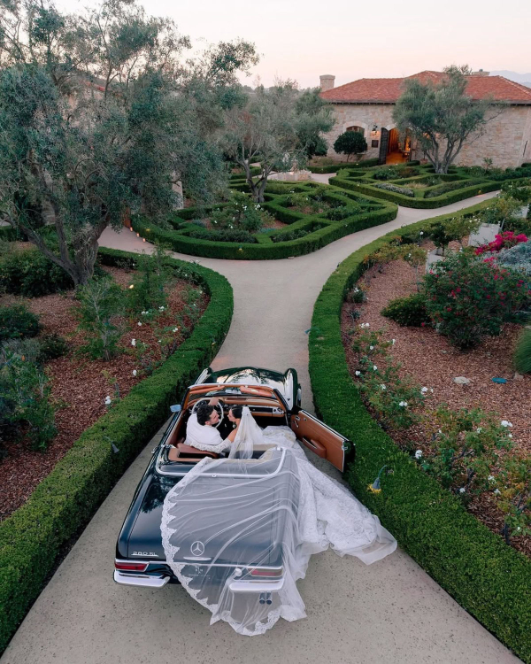 A Look Inside Influencer Jourdan Sloane and Wells Childress’s Stylish Mountaintop Wedding