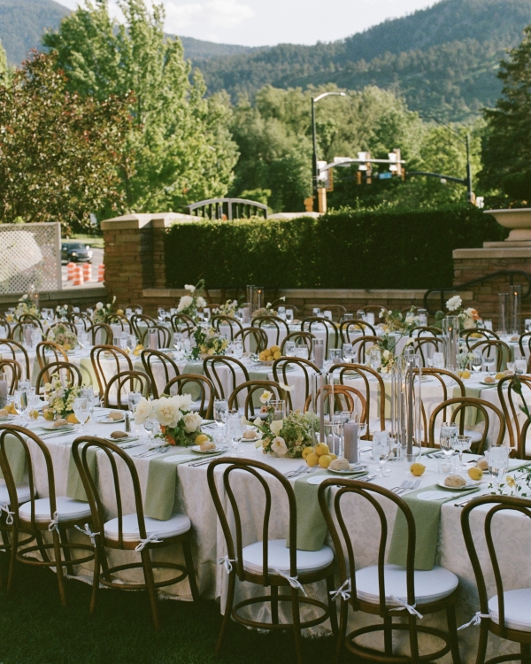 An Chic Buttercream Garden Wedding in Colorado