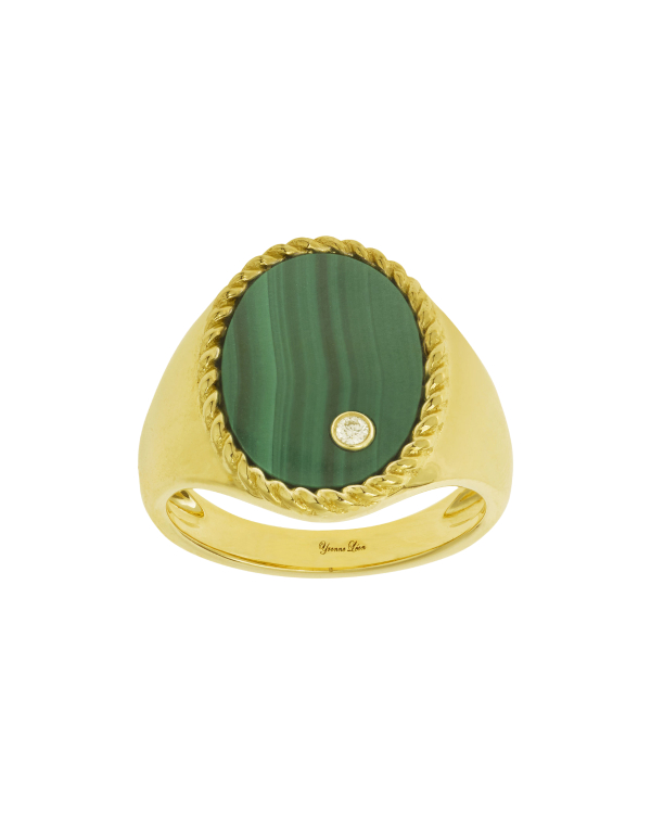 What Colors to Wear on New Year's Eve 2025?