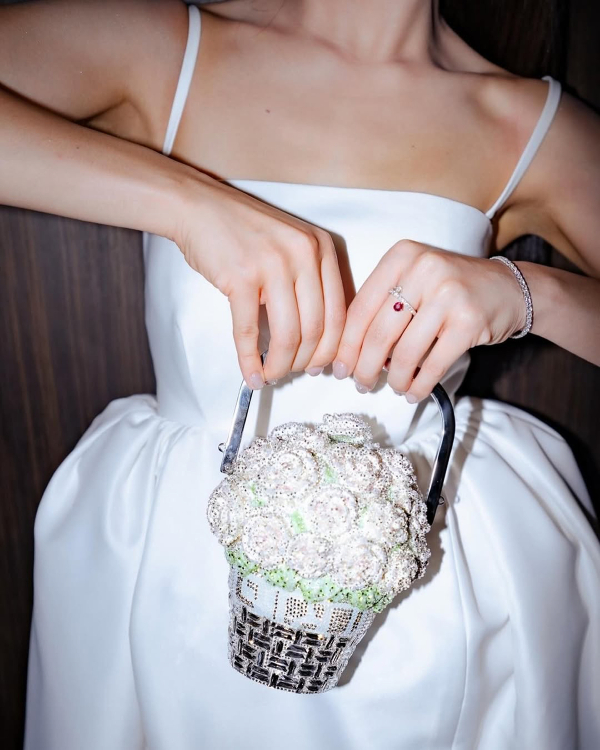 8 Major Bridal Accessory Trends for 2026