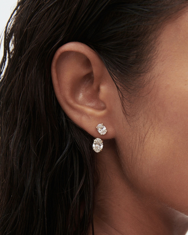 25 Fine Jewelry Stud Earrings Perfect for the Modern Bride