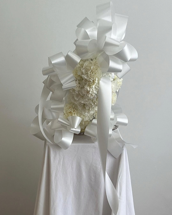 Trend: Fabric-Wrapped Florals