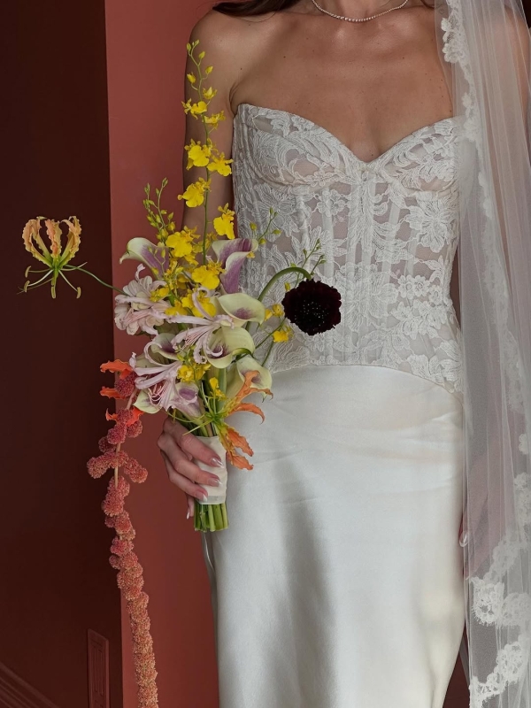 10 Expert Tips for Wedding Flowers That Feel Creative, Considered and Completely You