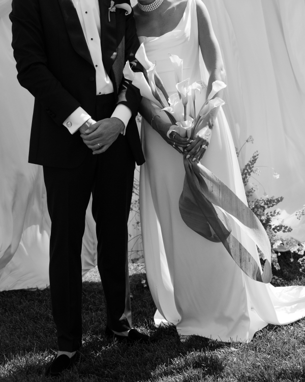 An Chic Buttercream Garden Wedding in Colorado