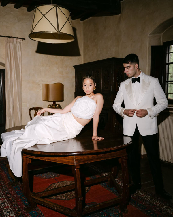 10 Photographer-Backed Wedding Portrait Pose Ideas to Save to Your Mood Board