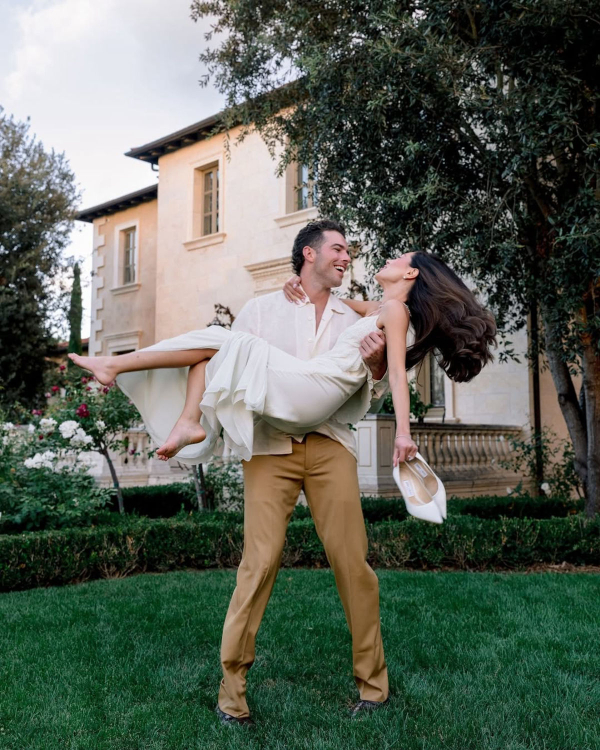 A Look Inside Influencer Jourdan Sloane’s Stylish Mountaintop Wedding