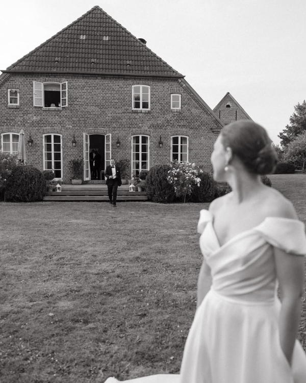 How to Tell If Your Fiancé Has Cold Feet (and What You Can Do About It)