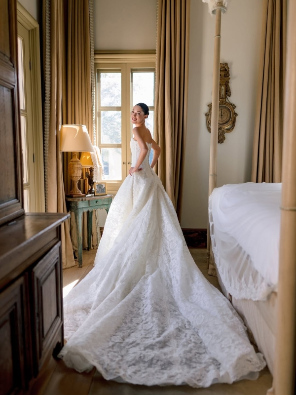 A Look Inside Influencer Jourdan Sloane’s Stylish Mountaintop Wedding