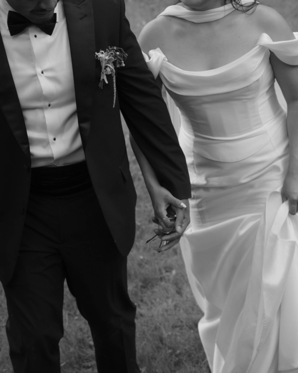 A Romantic Garden Wedding with Whimsical Foraged Blooms & Berries