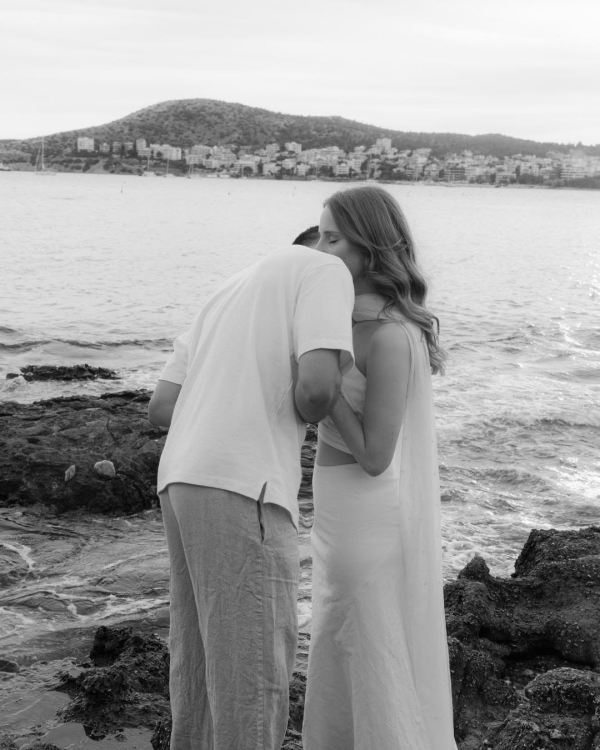 How to Tell If Your Fiancé Has Cold Feet (and What You Can Do About It)