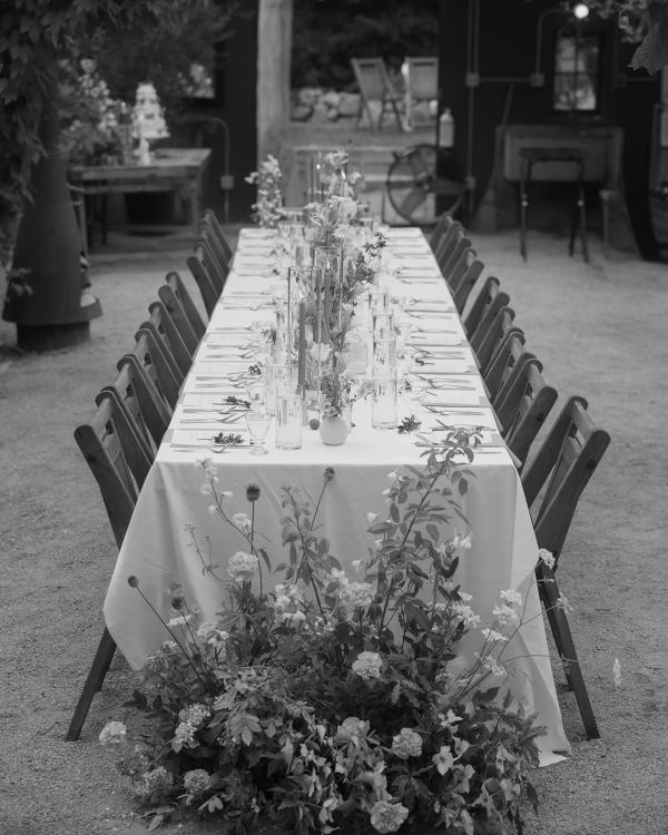 A Romantic Garden Wedding with Whimsical Foraged Blooms & Berries