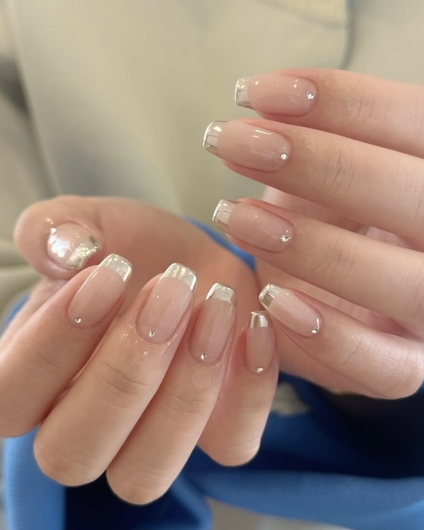 30 Bridal French Manicures to Save to Your Wedding Mood Board