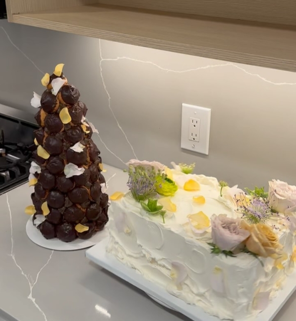 Cakes & Catering María Amaría