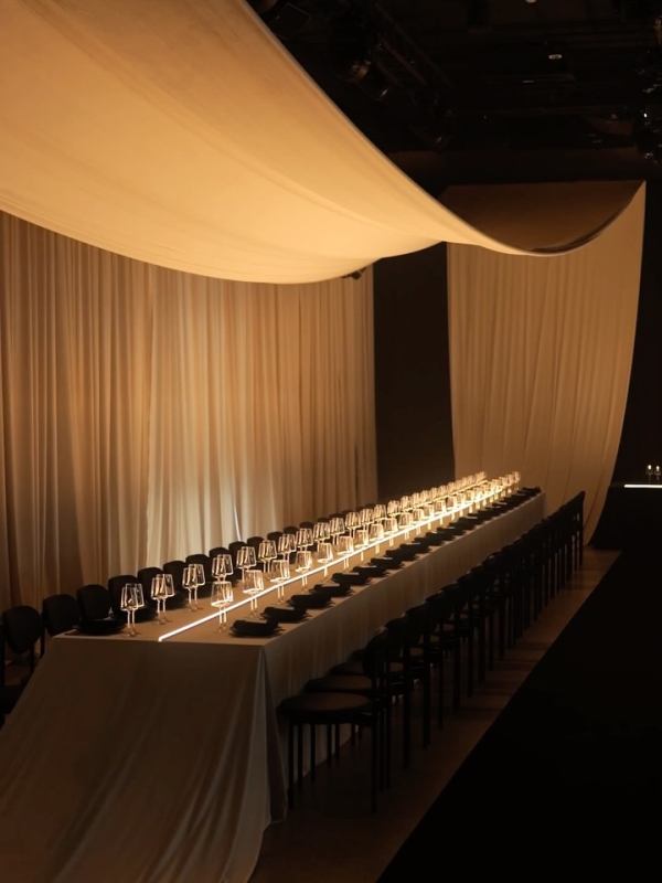 Transform Your Wedding with Lighting That Shifts the Mood From Ceremony to Reception