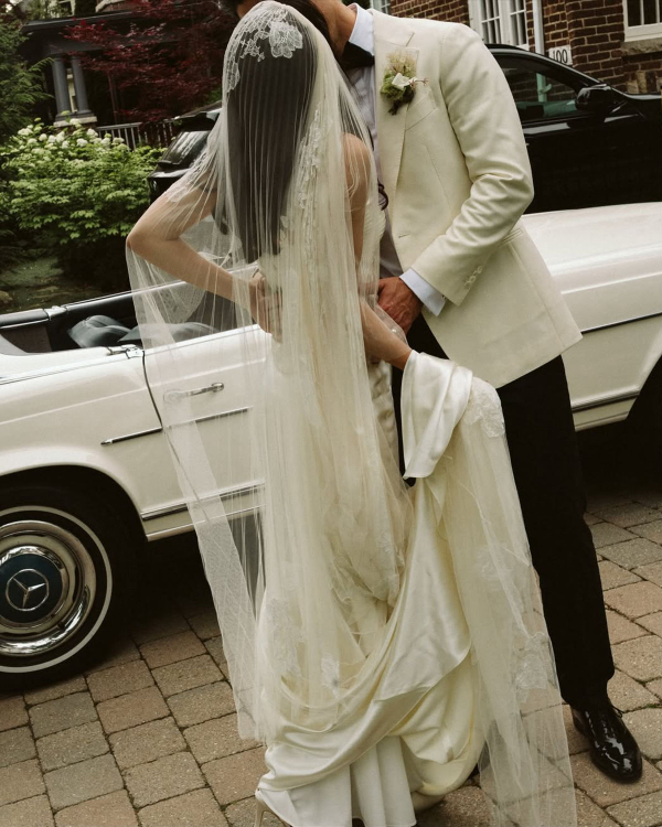 16 Best Wedding Photographers in Canada | Canadian Professional Photography | TOP Luxury Bridal Photographers