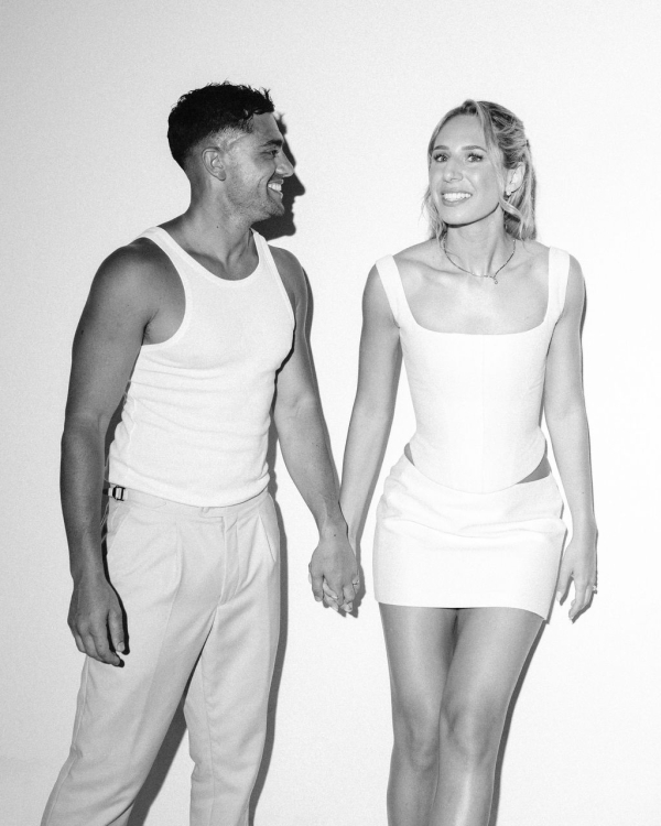 A Minimalist Seaside Wedding on the Breathtaking of Panarea, Sicily