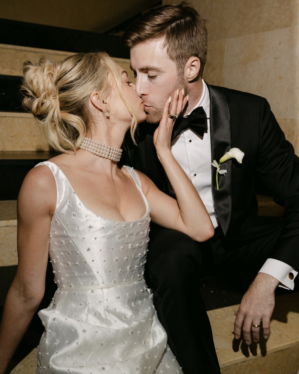 An Chic Buttercream Garden Wedding in Colorado