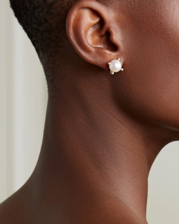 25 Fine Jewelry Stud Earrings Perfect for the Modern Bride