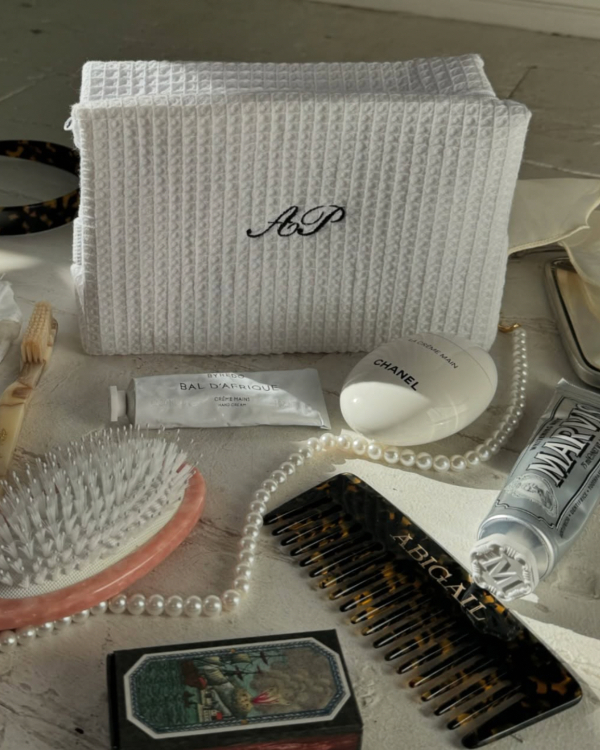 45 Fun & Creative Ways to Ask Your Besties to Be Your Bridesmaids