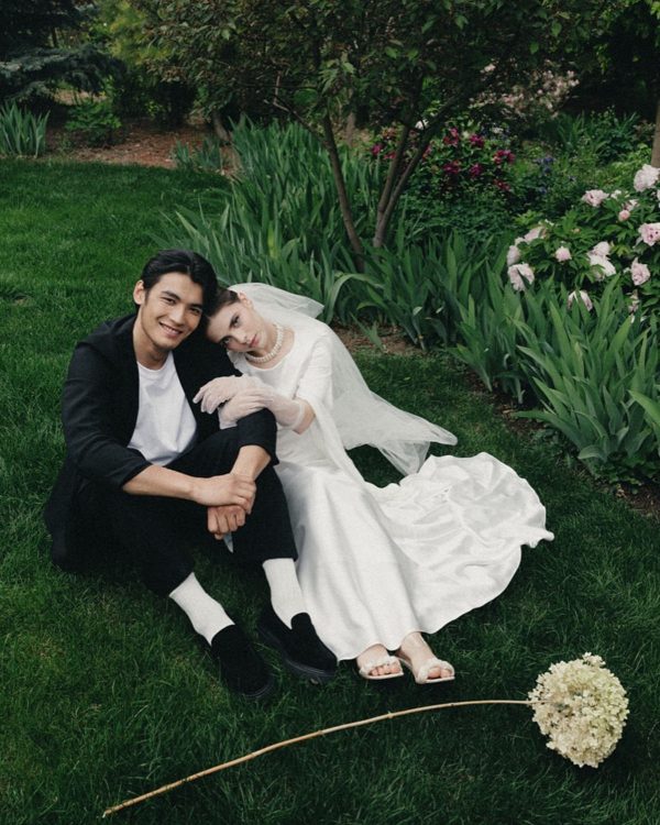 10 Photographer-Backed Wedding Portrait Pose Ideas to Save to Your Mood Board