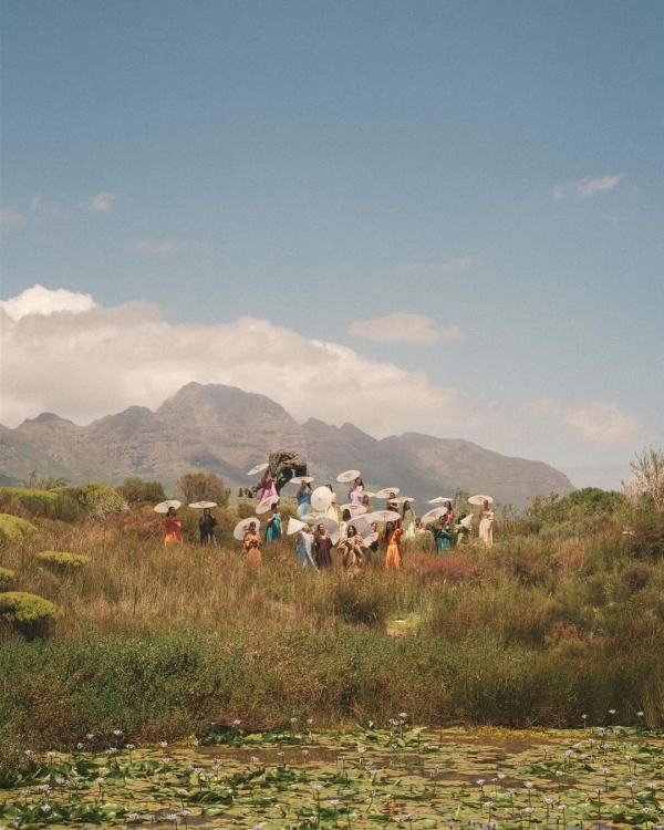 Bridesmaids With Different Styles? How to Make Their Looks Feel Cohesive