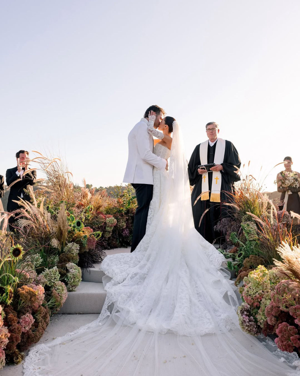 A Look Inside Influencer Jourdan Sloane and Wells Childress’s Stylish Mountaintop Wedding