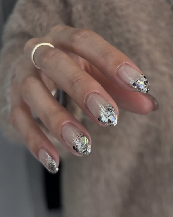 30 Bridal French Manicures to Save to Your Wedding Mood Board