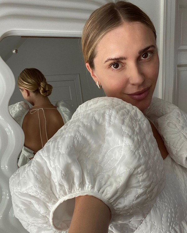 What to take with you to the wedding | wedding day packing list