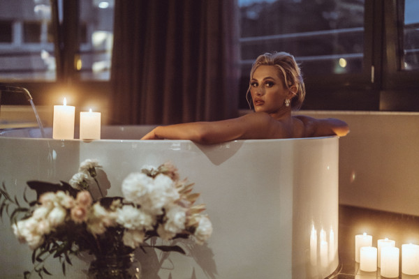 Beauty Dina Khmylova