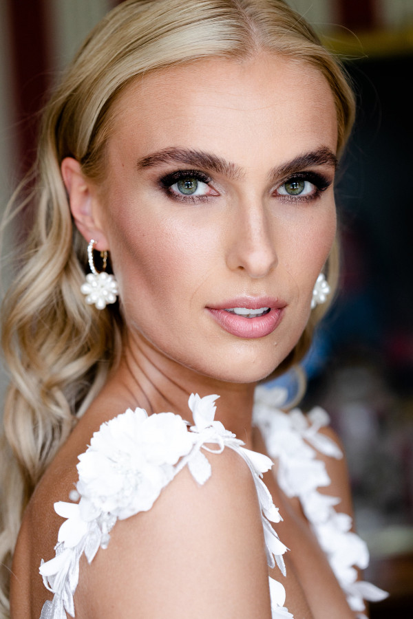 Beauty Dina Khmylova