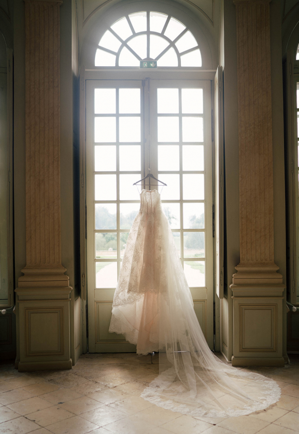 Classy European Wedding of Ale & Michael | Photos | French Chateau Wedding Venues