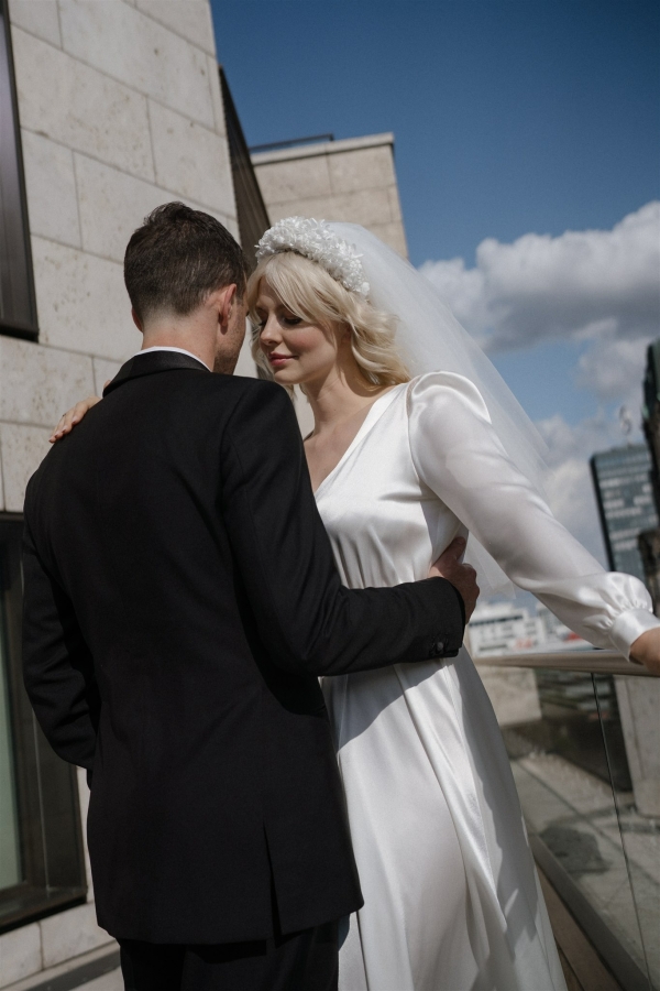Berlin city elopement | THE WED