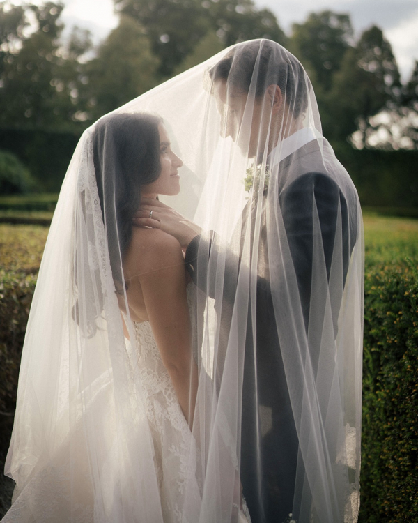 Classy European Wedding of Ale & Michael | Photos | French Chateau Wedding Venues