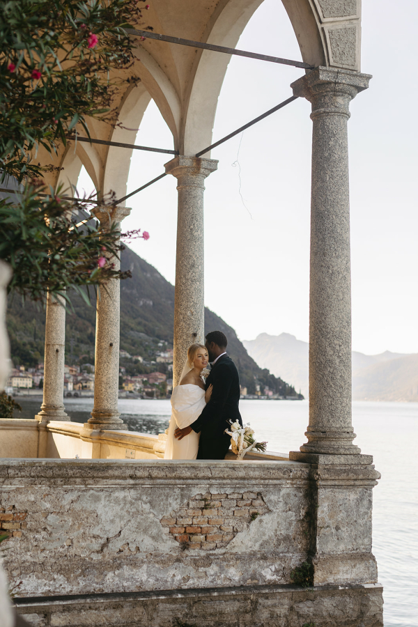A Lake Como Love Story | Emily Li | THE WED