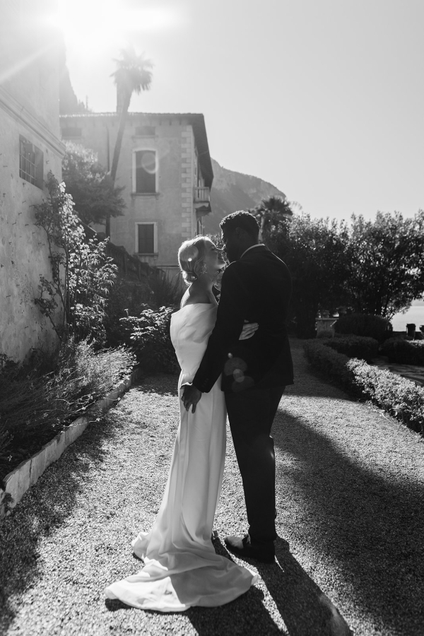 A Lake Como Love Story | Emily Li | THE WED