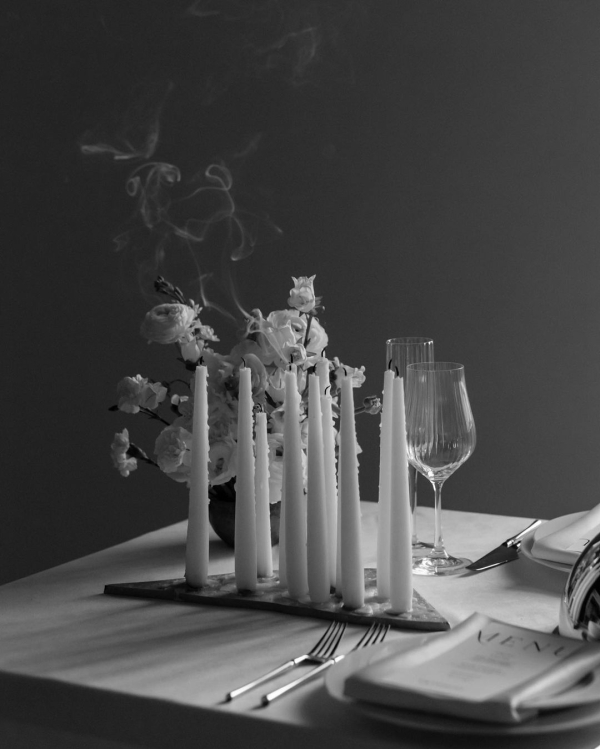 Engagement Party Etiquette | Who Throws The Engagement Party | Who Should be Invited | Planning Guide